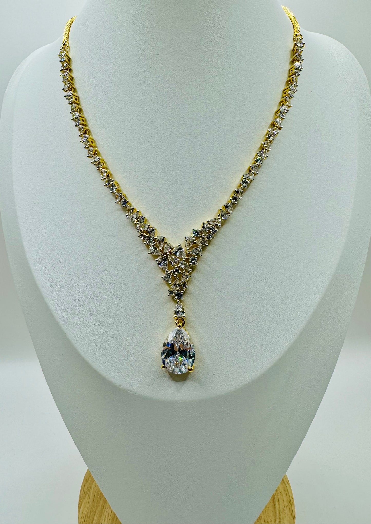 Elegant Classic Handcrafted Set