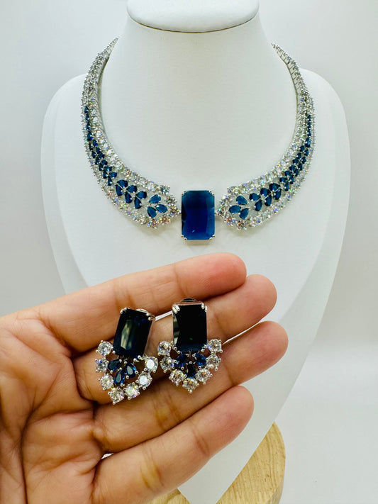 Swarovski style full coverage necklace