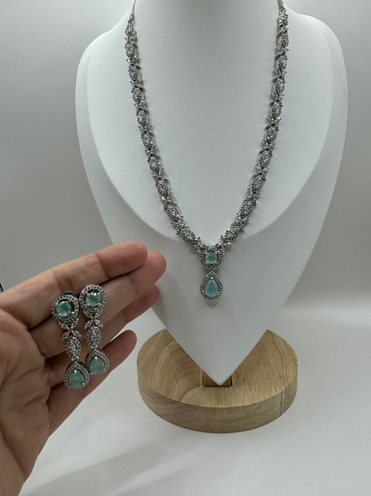 Glistening Love: Fashionable and Fabulous Jewelry