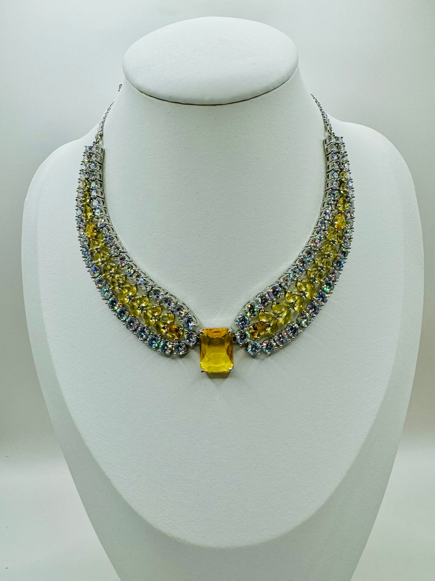 The Royal Viscountess Necklace
